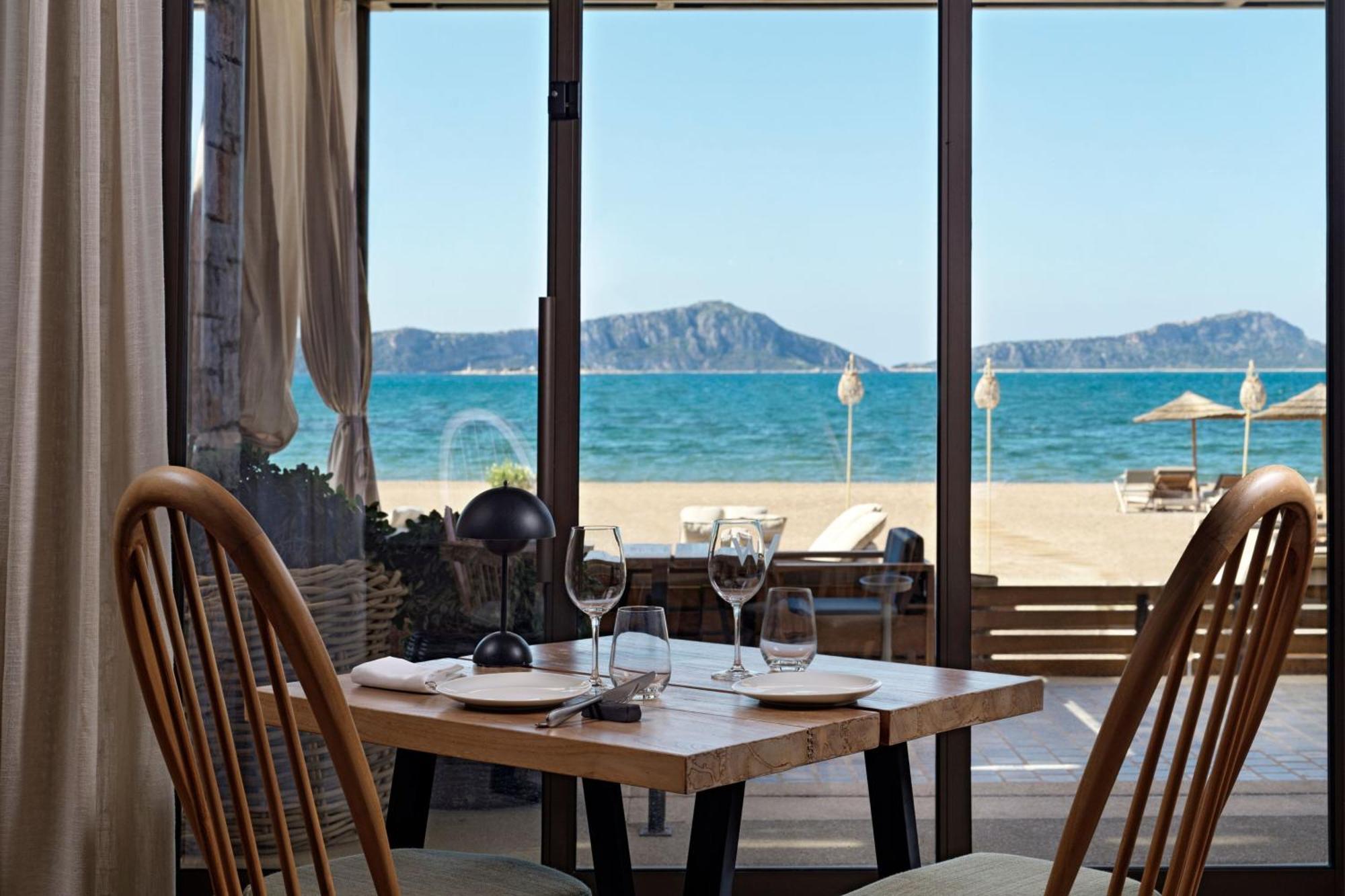 W Costa Navarino (Adults Only) Pylos Exteriör bild