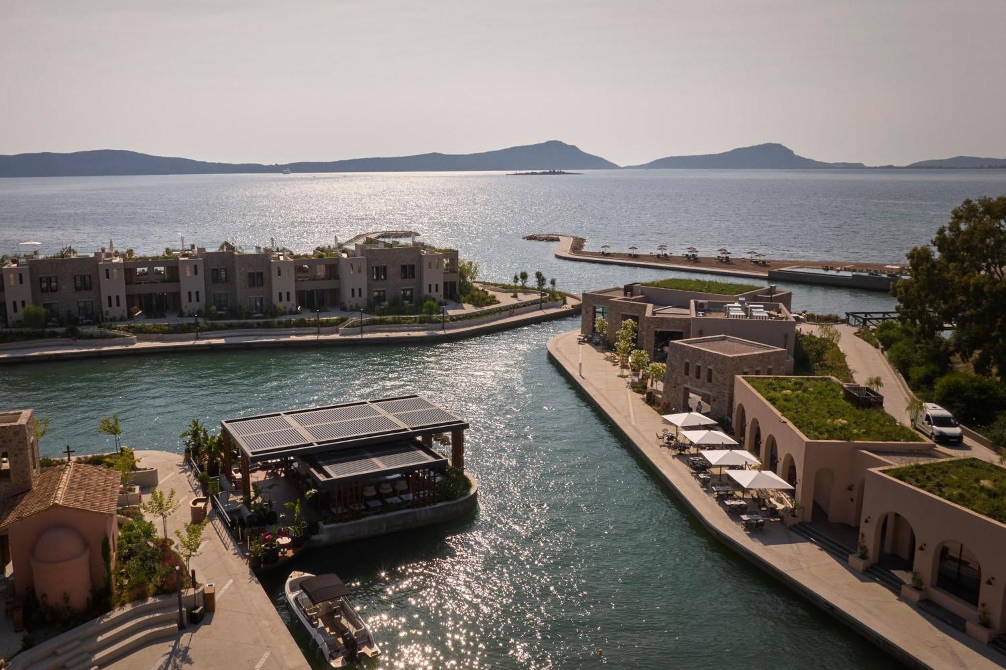W Costa Navarino (Adults Only) Pylos Exteriör bild